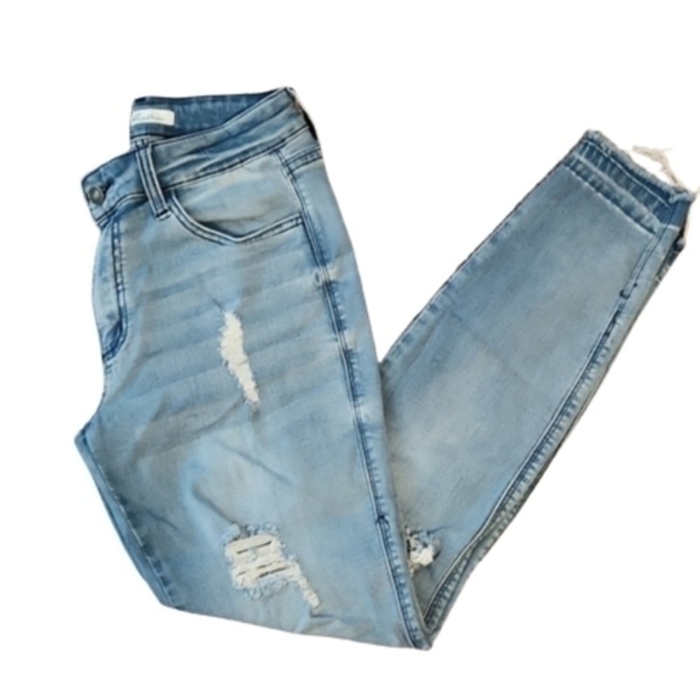 [KanCan] Mid Rise Distressed Jeans - Size W9/28